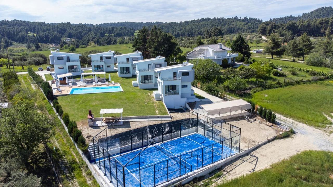 Blue Avenue Aparthotel Paliouri Exterior photo