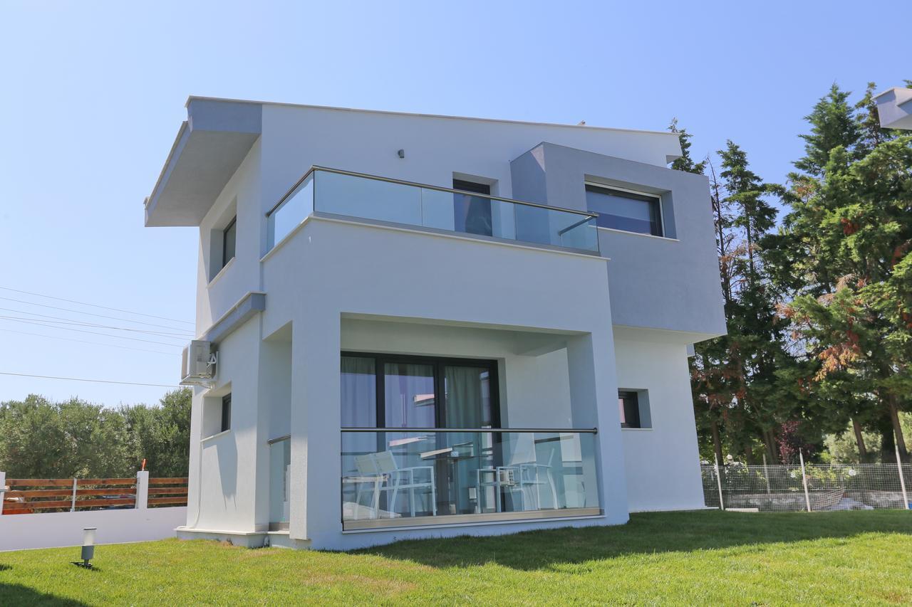Blue Avenue Aparthotel Paliouri Exterior photo